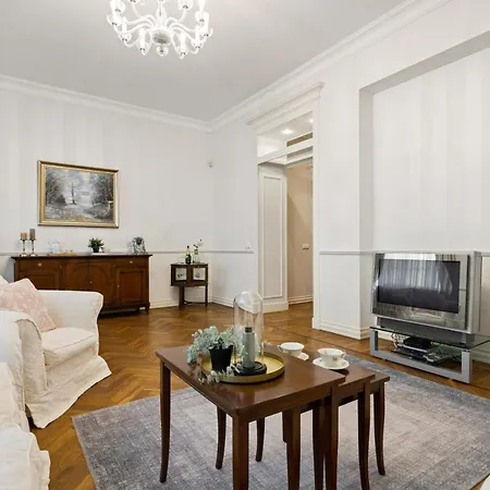 Apartamento Dictumfactum Luxury