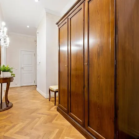 Διαμέρισμα Dictumfactum Luxury *